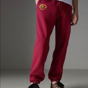 *SOLD* NWT Burberry Sweatpants Jogger Pants XXL 2XL Crest Logo Burgundy